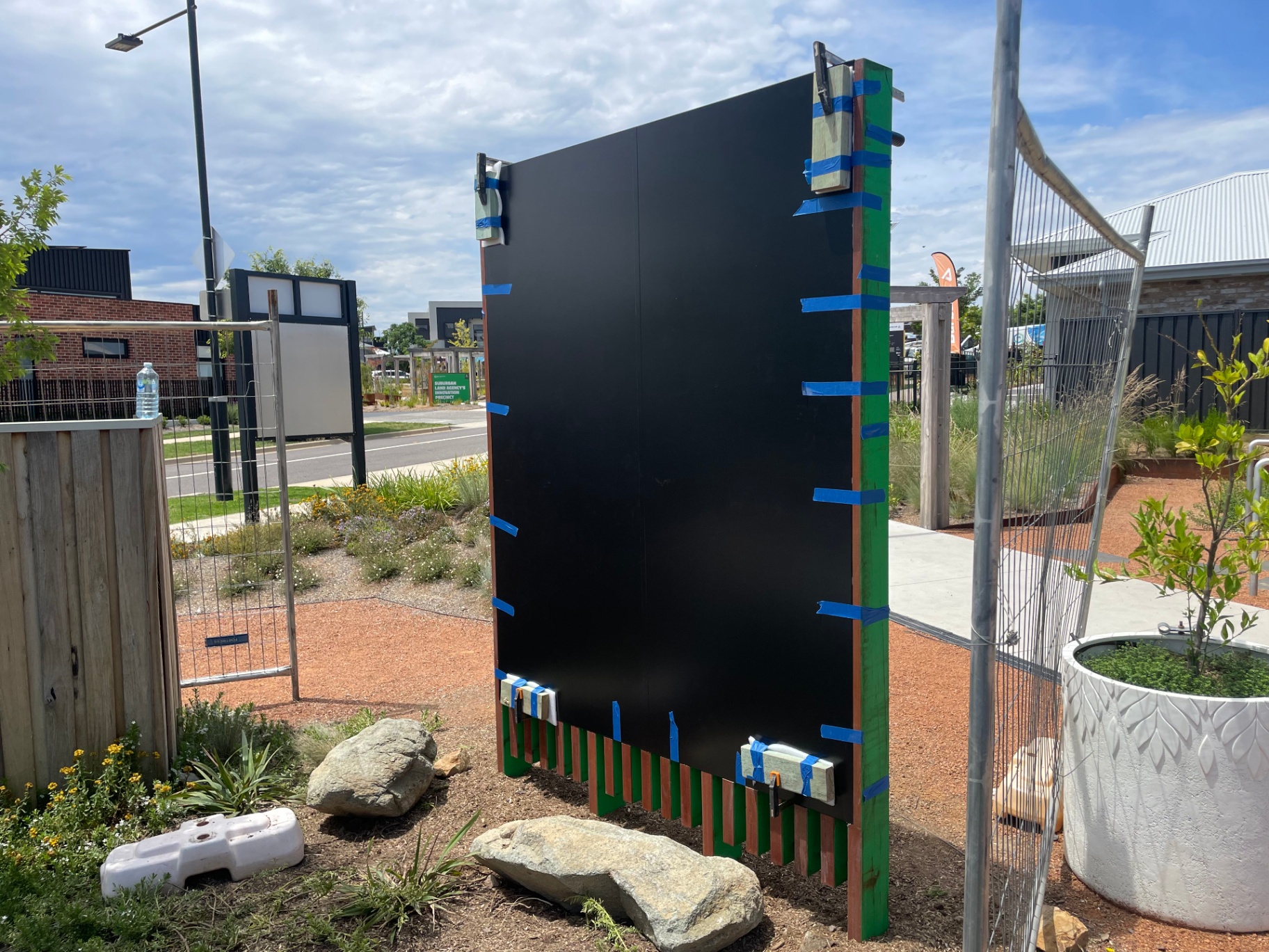 Black sign panels fixed and aligned before graphics